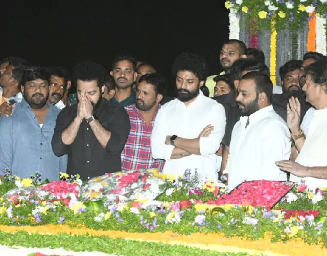 NTR And Kalyan Ram At NTR Ghat